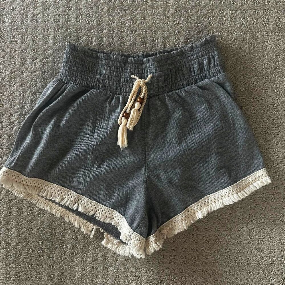 Women's No Boundaries Grey Tie Shorts Small